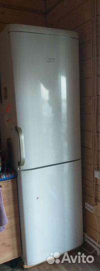 Холодильник бу