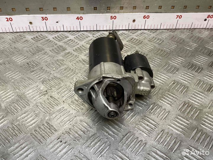 Стартер Volkswagen Passat