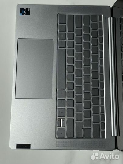 Ноутбук Lenovo yoga Pro 14S