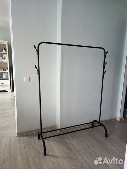 Вешалка напольная