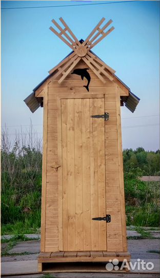 Уличный туалет деревянный TVP569