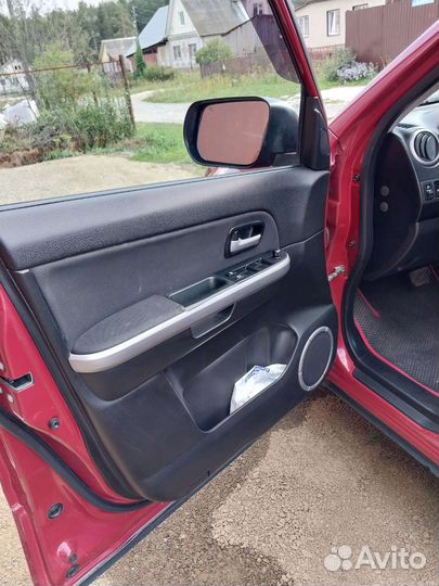 Suzuki Grand Vitara, 2010