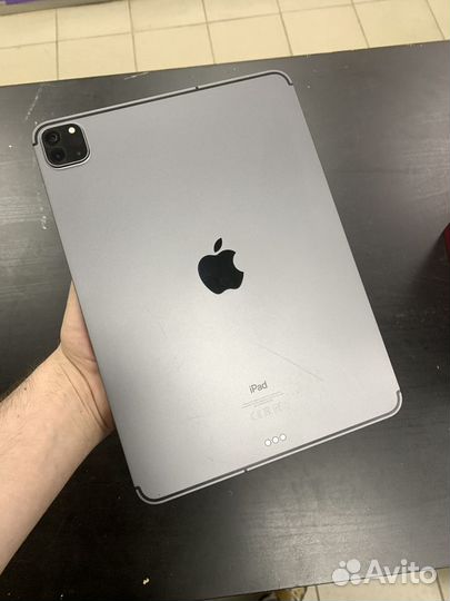 Apple iPad Pro 11 Gen 2 128GB Sim