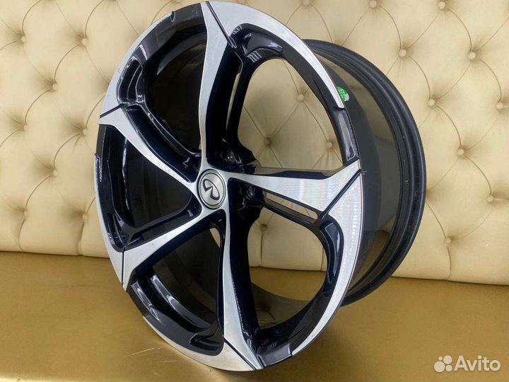 Диски б/у Кованые R19 оригинальные Инфинити Q60