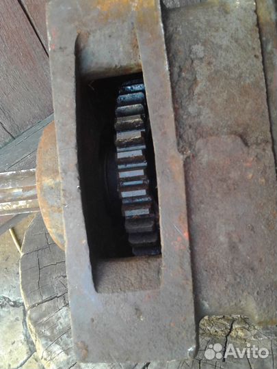 Редуктор пускача мтз