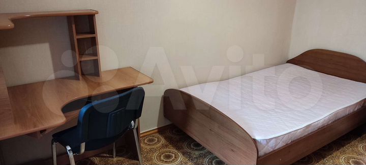 Комната 8 м² в 3-к., 3/9 эт.