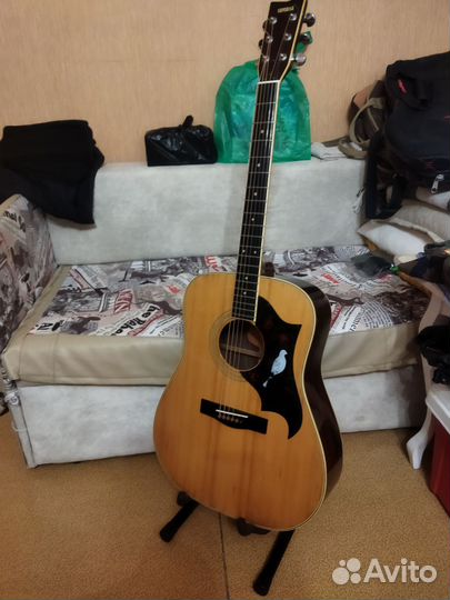 Электроакустическая гитара yamaha 301b