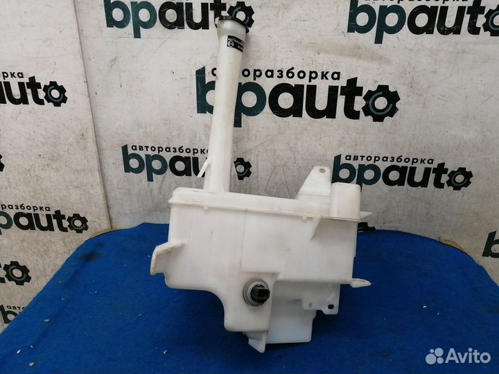 Бачок омывателя 85355-50070 Lexus LS III рест