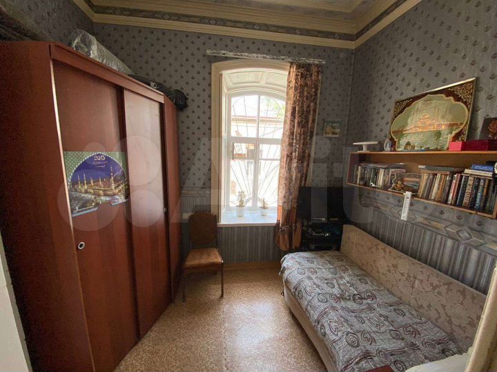 2-к. квартира, 57 м², 2/3 эт.