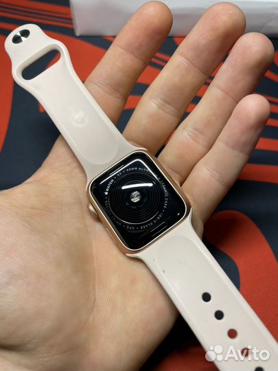 Часы Apple Watch SE 40mm Акб 84%