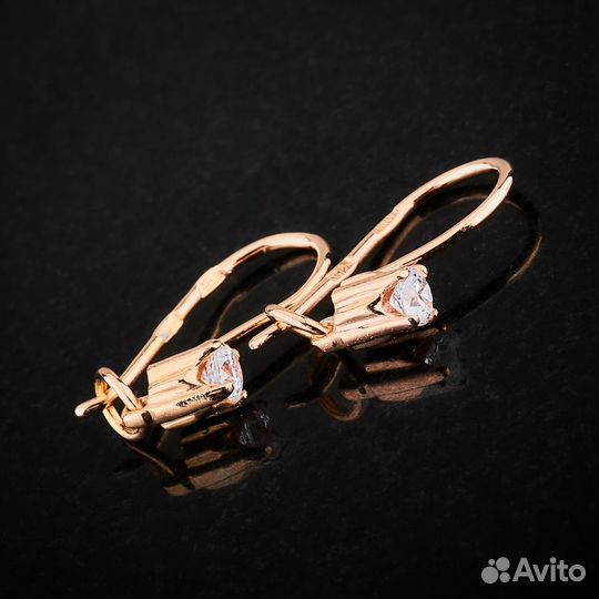 Серьги из красного золота с фианитами
