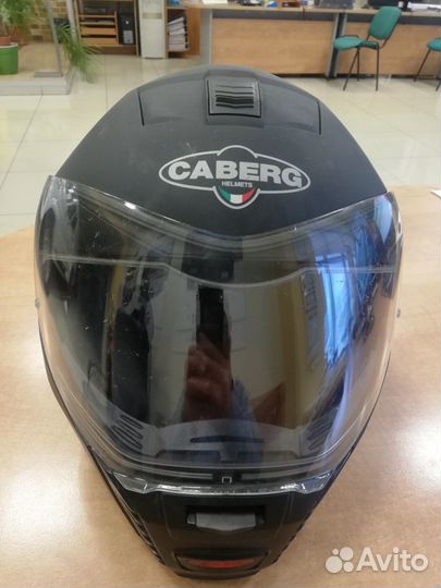 Продам мотошлем caberg