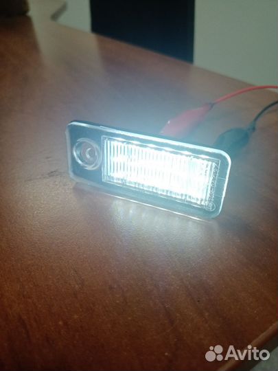 Подсветка номера Audi A6 Wagon