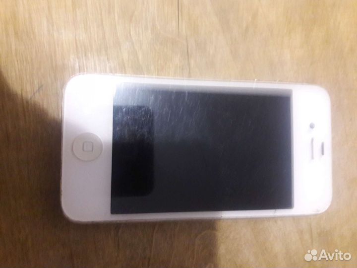 Телефон iPhone