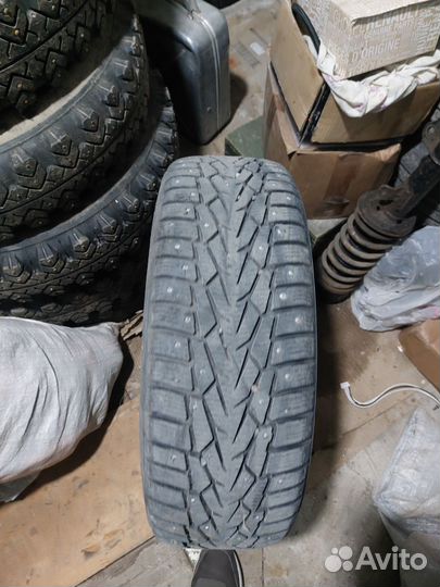 R16 Nokian Tyres Nordman 7 SUV 215/65, PCD 5x114.3 DIA 66.1