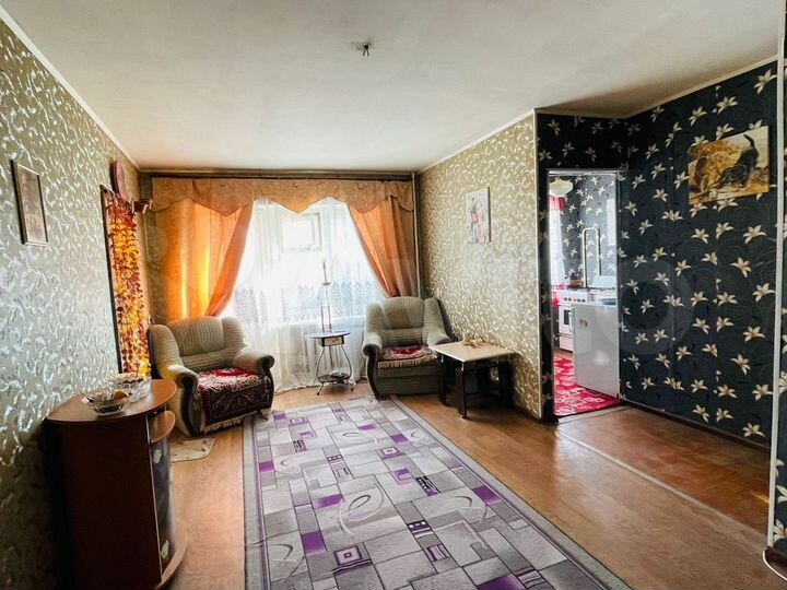 2-к. квартира, 46 м², 4/4 эт.