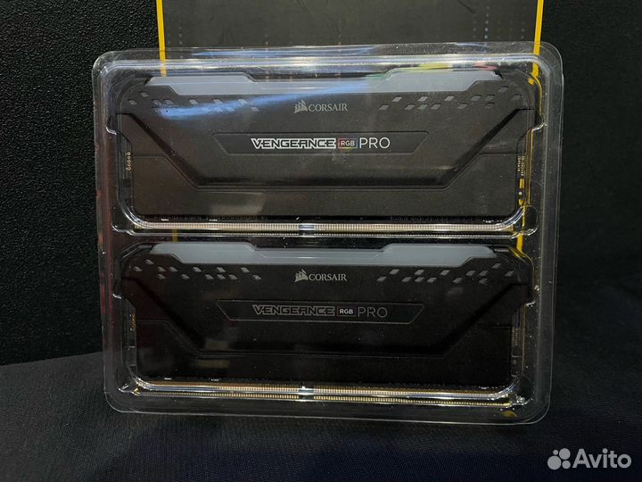 Оперативная память Corsair Vengeance 2x16gb