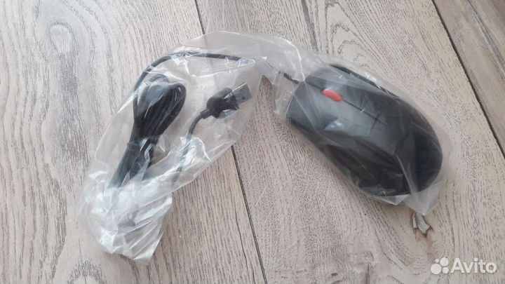 Мышь Lenovo Essential USB Mouse 4Y50R20863