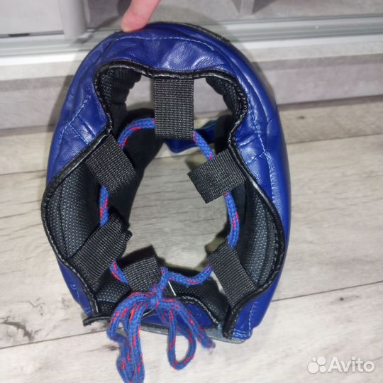Боксерский шлем