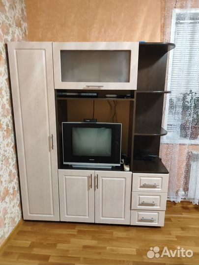 Стенка в гостиную бу