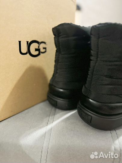 Дутики ugg