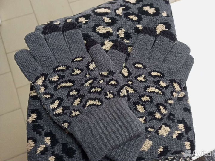 Комплект шапка шарф перчатки