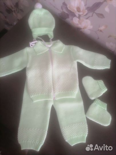 Вязаный костюм детский