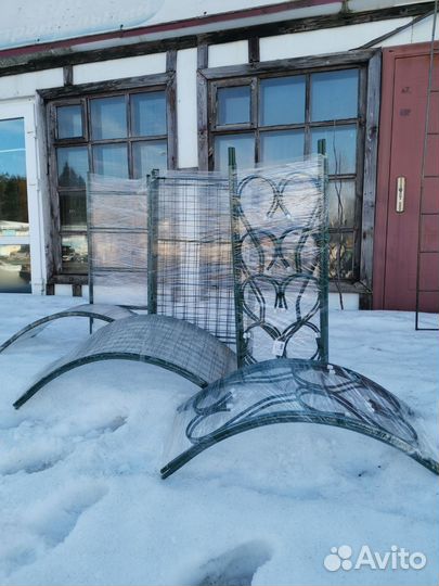 Арка садовая металлическая