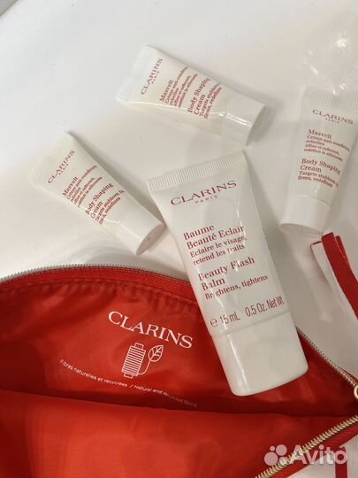 Косметичка clarins