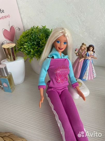 Кукла барби