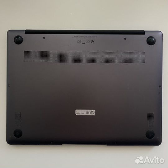 Huawei MateBook 13 HN-W19R