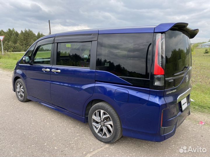 Honda Stepwgn 1.5 CVT, 2016, 160 000 км