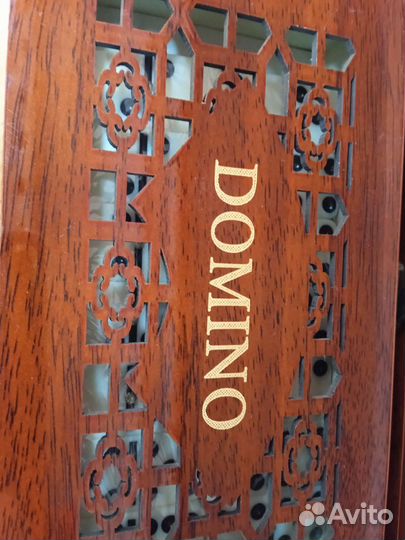 Домино в деревянном коробе.Новые