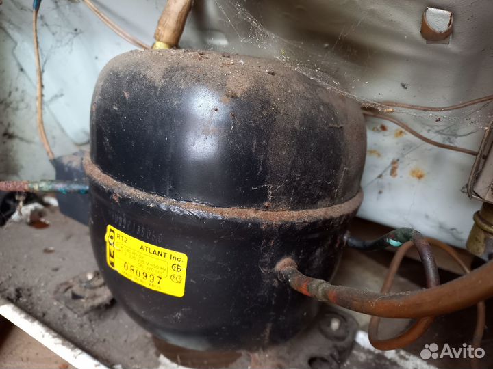 Компрессор холодильника ока