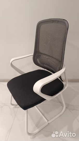 Компьютерное кресло