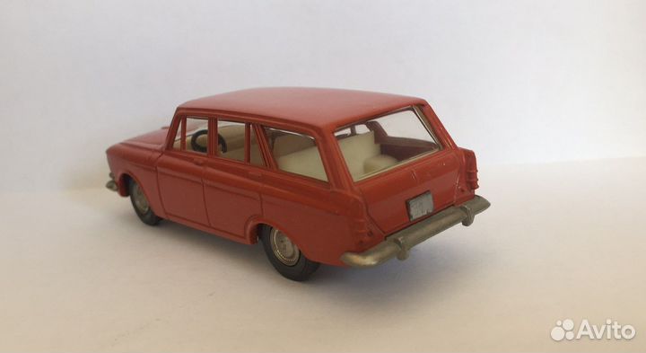 Модель автомобиля Москвич 426 А3