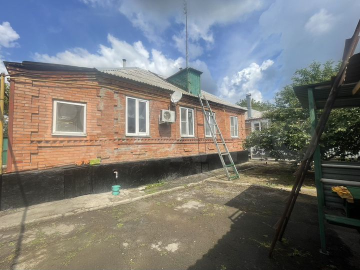 Дом 66 м² на участке 5 сот.