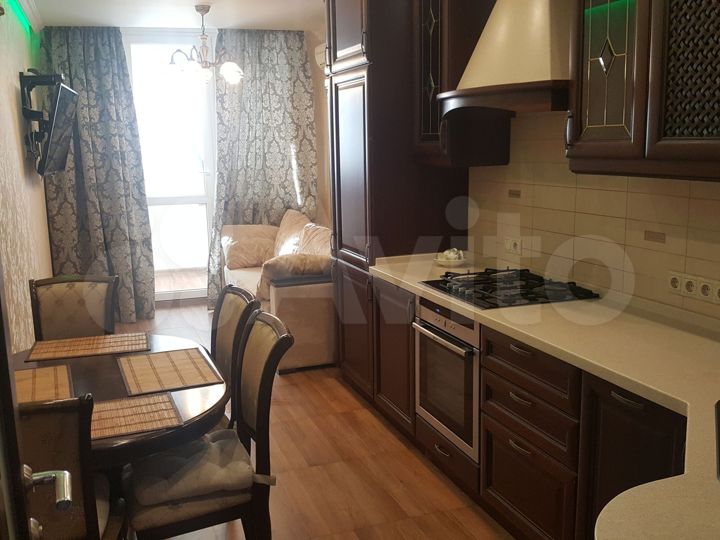 1-к. квартира, 56 м², 6/10 эт.