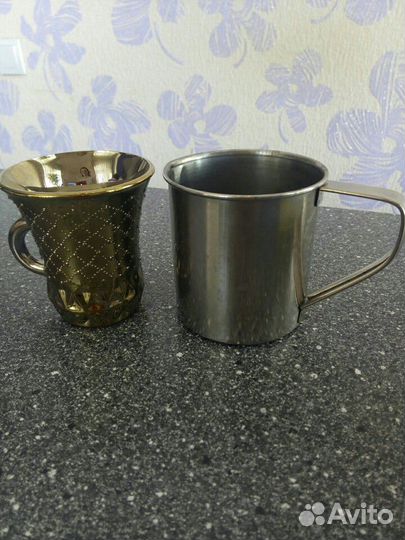 Кружки с рисунком, металлическая и стеклянная