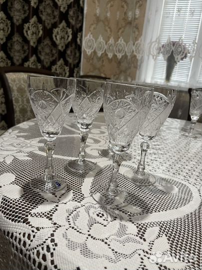 Хрустальные бокалы