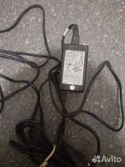 Блок питания 7.5v 2,4a, б.у. в хорошем состоянии