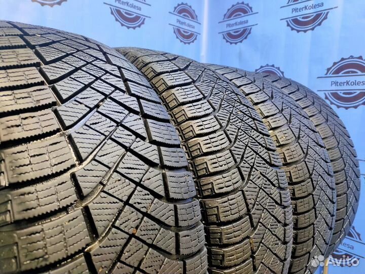 Pirelli Ice Zero FR 215/60 R17 98R