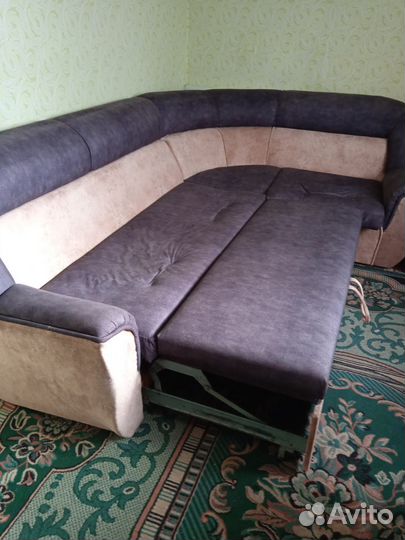Угловой диван бу