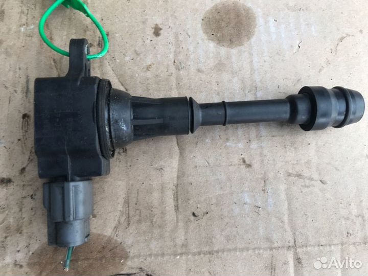 Катушка зажигания Nissan X-Trail T30 QR25DE