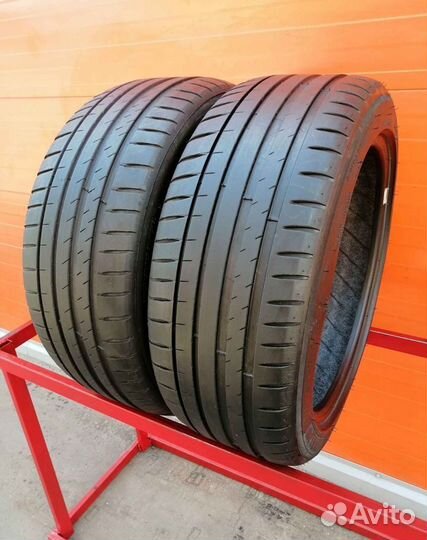 Michelin Pilot Sport 4 235/45 R18 100W