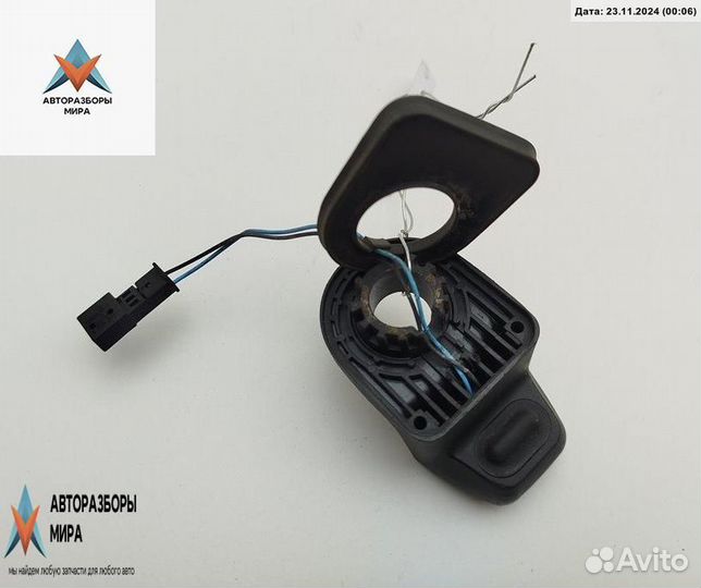 Кнопка открытия багажника BMW 3 E46 рест. 2004
