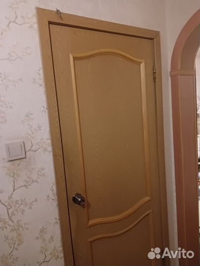 Межкомнатные двери бу деревянные