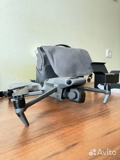 Квадрокоптер dji мавик 3