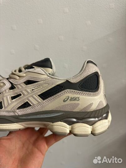 Asics gel nyc gore tex(Оригинал, poizon)