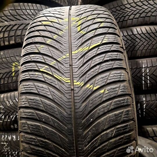 Michelin Alpin 5 235/50 R19 103H